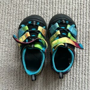 Keen Unisex watershoes sandals 7T